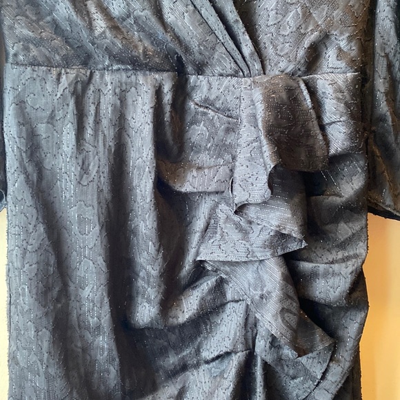 ✨BRAND NEW✨ DYNAMITE BLACK LEOPARD SPARKLY DRESS WITH RUFFLE DETAILING - Picture 5 of 16